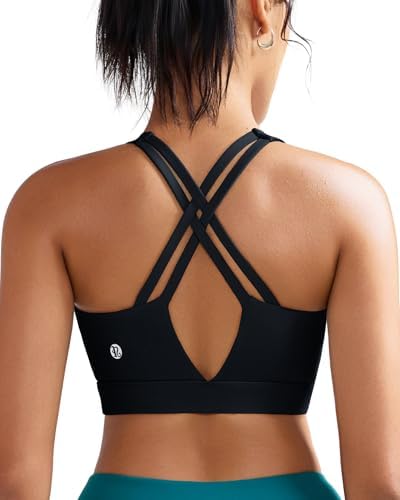Molded cups and crossed back straps give this high impact running bra steady support without shifting during hard training.