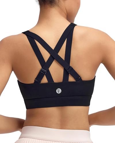 Sewn-in molded cups and adjustable crossback straps anchor this wireless high impact sports bra through heavy training runs.